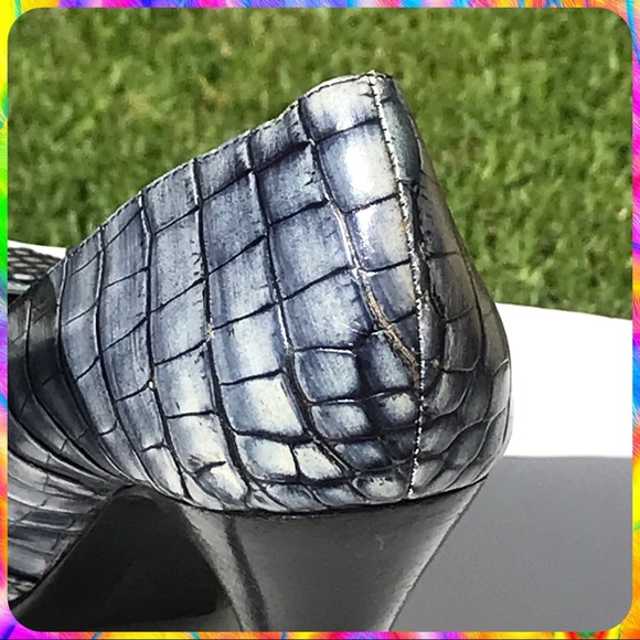 PELLE MODA Blue Gray Snakeskin Peep Toe Stiletto High Heels Pumps Size 8 M - Picture 9 of 14